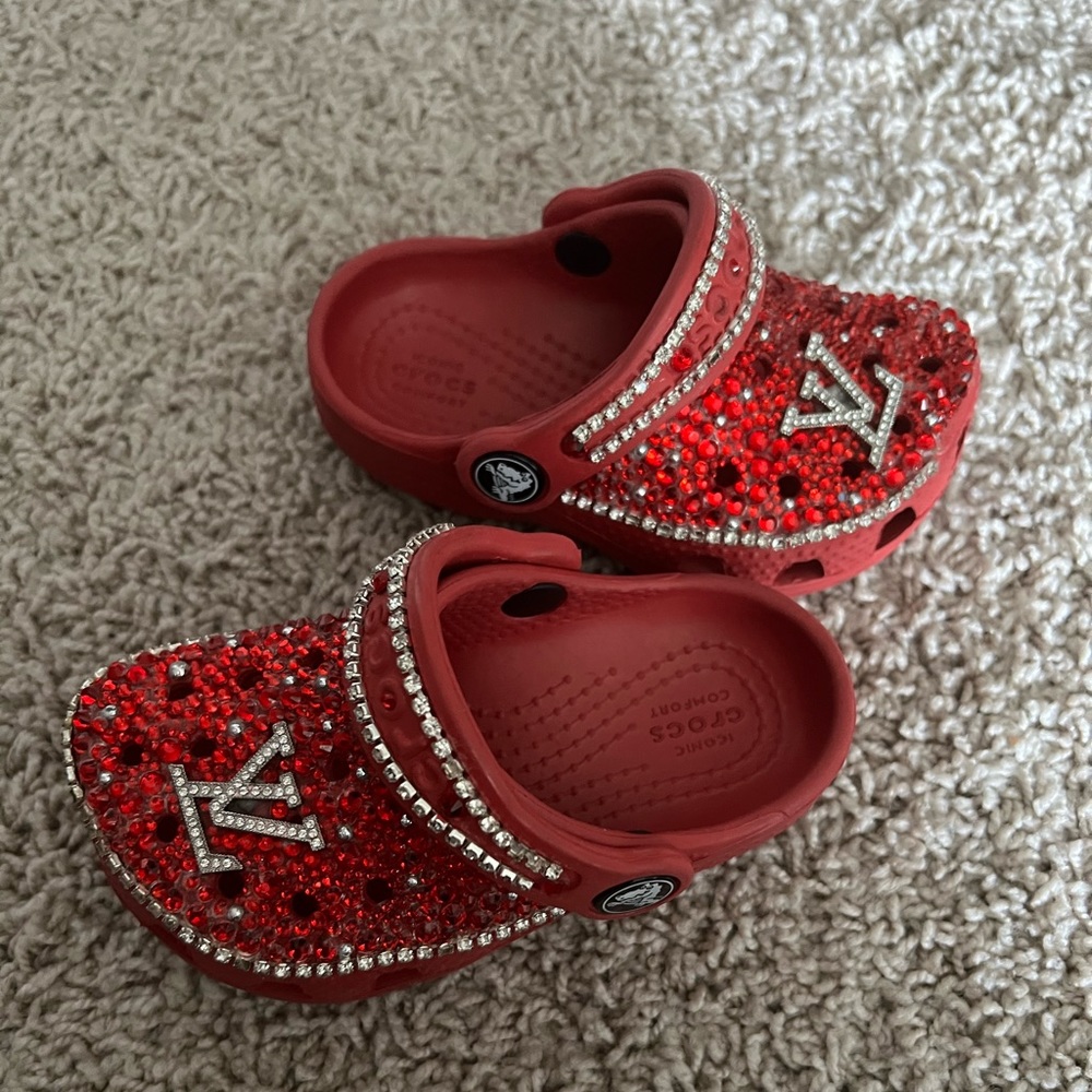 Customize crocs - Picture 2 of 4